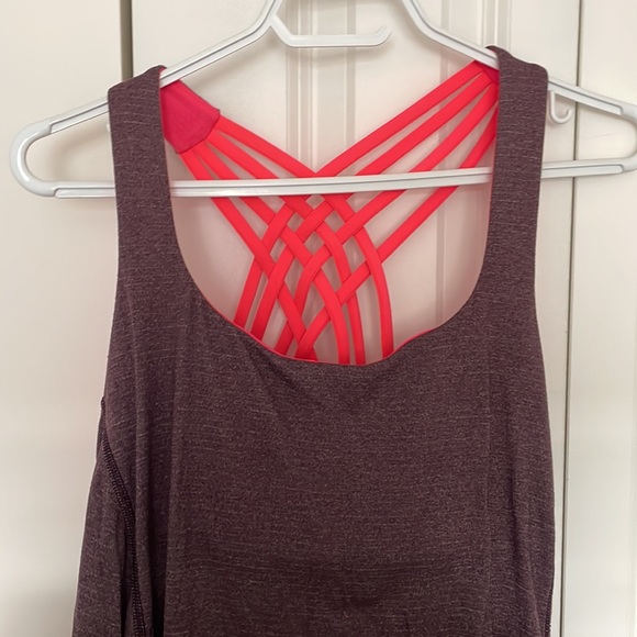Lululemon tank with built in bra - Picture 3 of 3